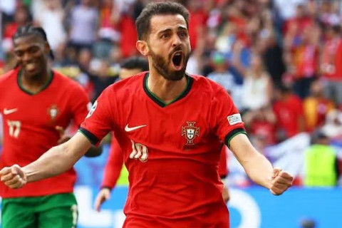 Debut titular de Bernardo Silva